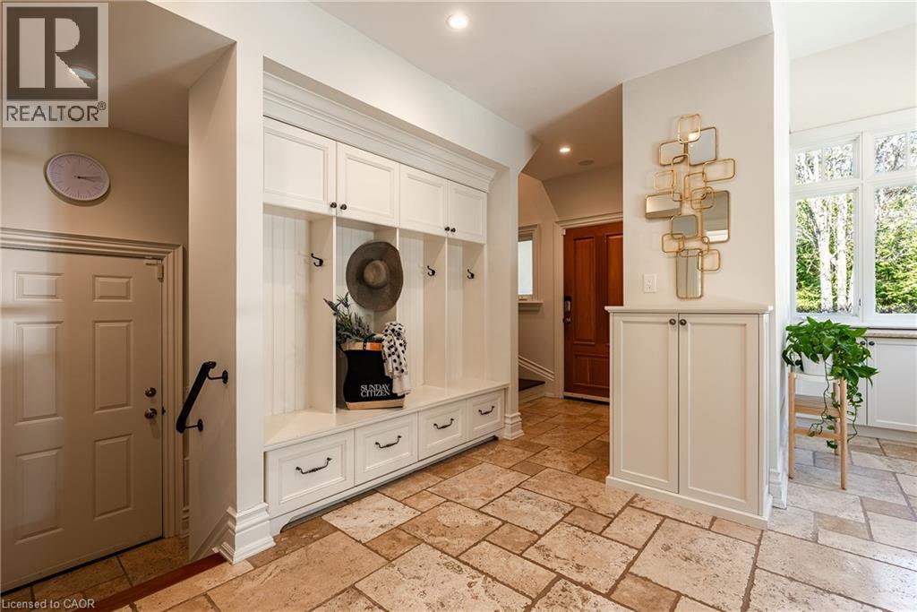2096 Lakeshore Road E, Oakville, Ontario  L6J 1M3 - Photo 20 - 40834825