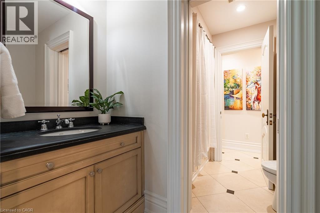2096 Lakeshore Road E, Oakville, Ontario  L6J 1M3 - Photo 27 - 40834825