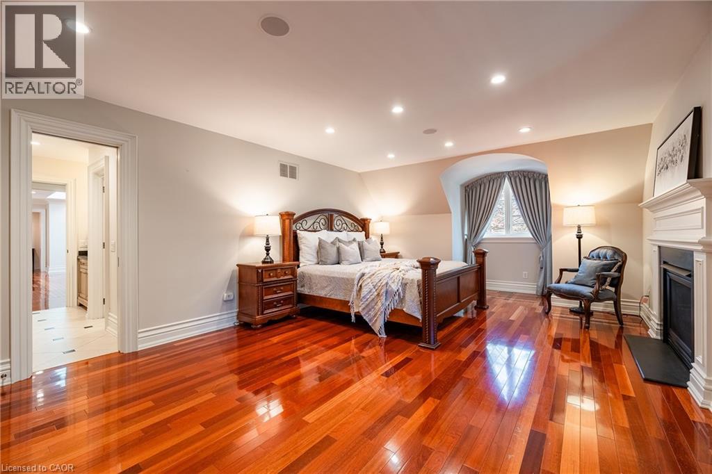 2096 Lakeshore Road E, Oakville, Ontario  L6J 1M3 - Photo 28 - 40834825