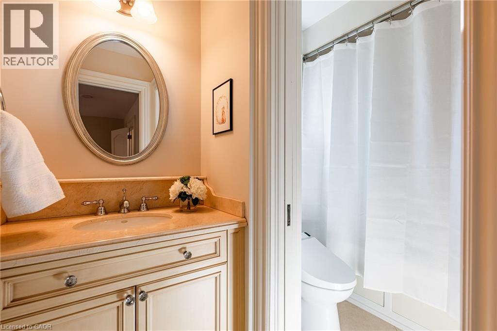 2096 Lakeshore Road E, Oakville, Ontario  L6J 1M3 - Photo 32 - 40834825