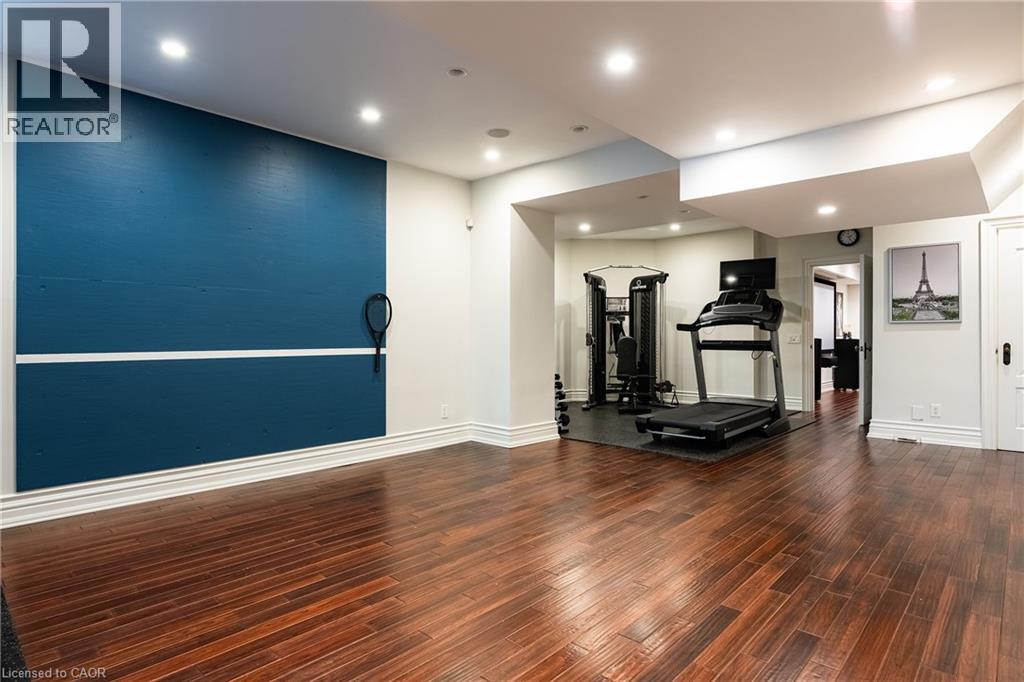 2096 Lakeshore Road E, Oakville, Ontario  L6J 1M3 - Photo 40 - 40834825