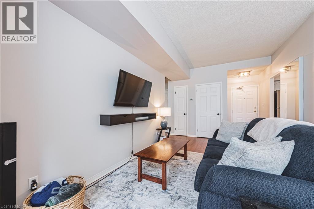 180 Limeridge Road W Unit# 103, Hamilton, Ontario  L9C 7H7 - Photo 9 - 40834156