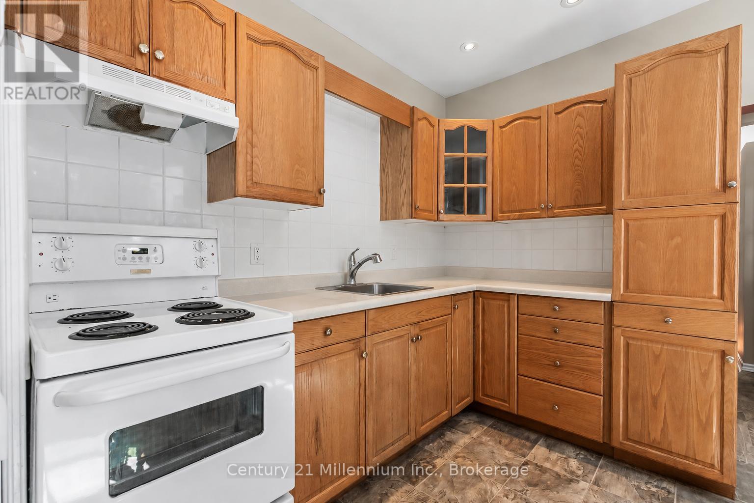 26 Victoria Avenue, Grey Highlands, Ontario  N0C 1H0 - Photo 6 - X13215624