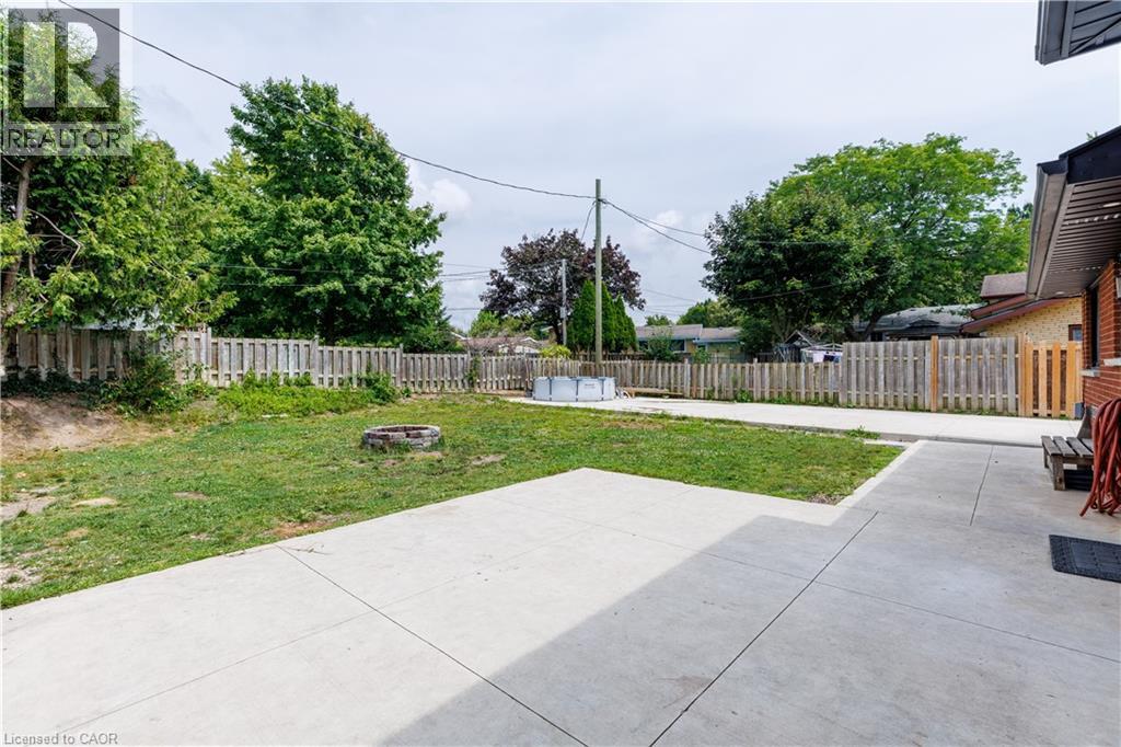 18 Silverdale Crescent, London, Ontario  N5Z 4A4 - Photo 17 - 40834952