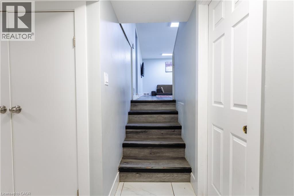 18 Silverdale Crescent, London, Ontario  N5Z 4A4 - Photo 25 - 40834952