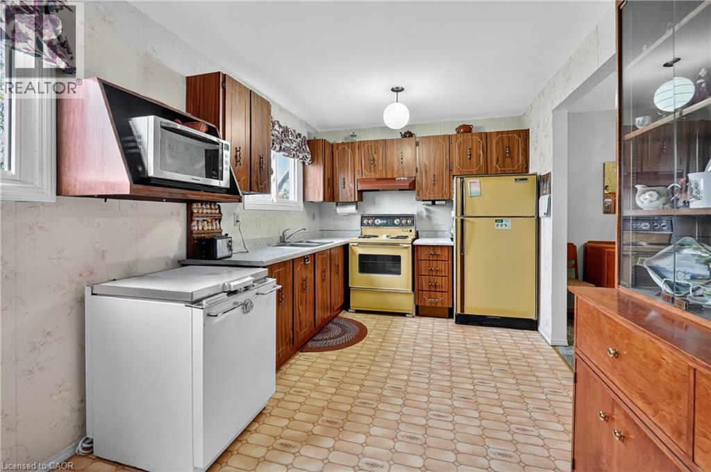 34 Bow Valley Drive Unit# 1, Hamilton, Ontario  L8E 3L4 - Photo 10 - 40834580