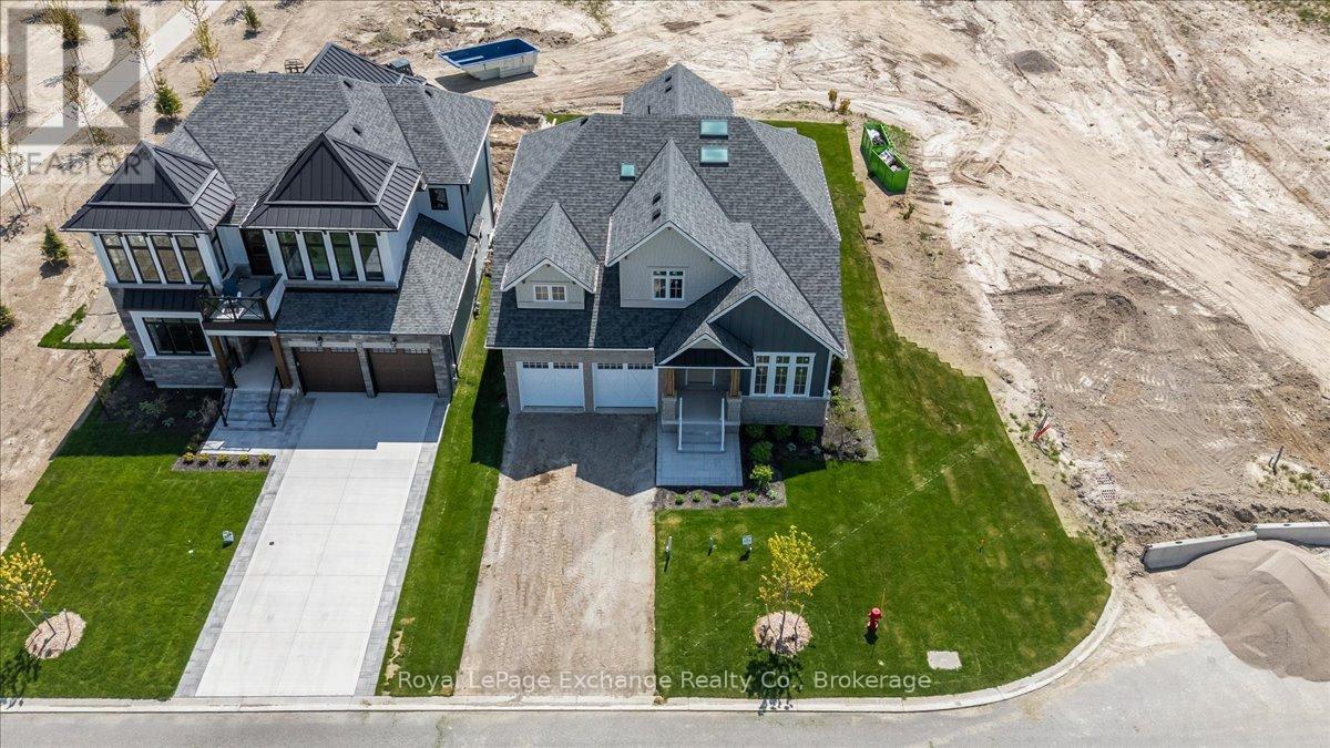 64 Inverness Street N, Kincardine, Ontario  N2Z 2Z4 - Photo 3 - X13216124