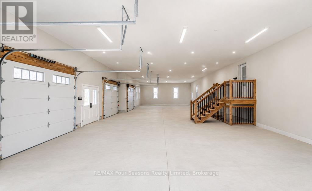 8672 County Rd 91 Road, Clearview, Ontario  L0M 1S0 - Photo 45 - S13216284