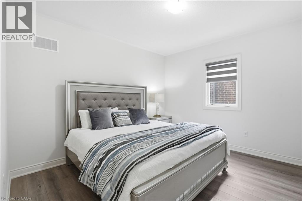 7 Grierson Trail, Waterdown, Ontario  L8B 1Z7 - Photo 31 - 40834947