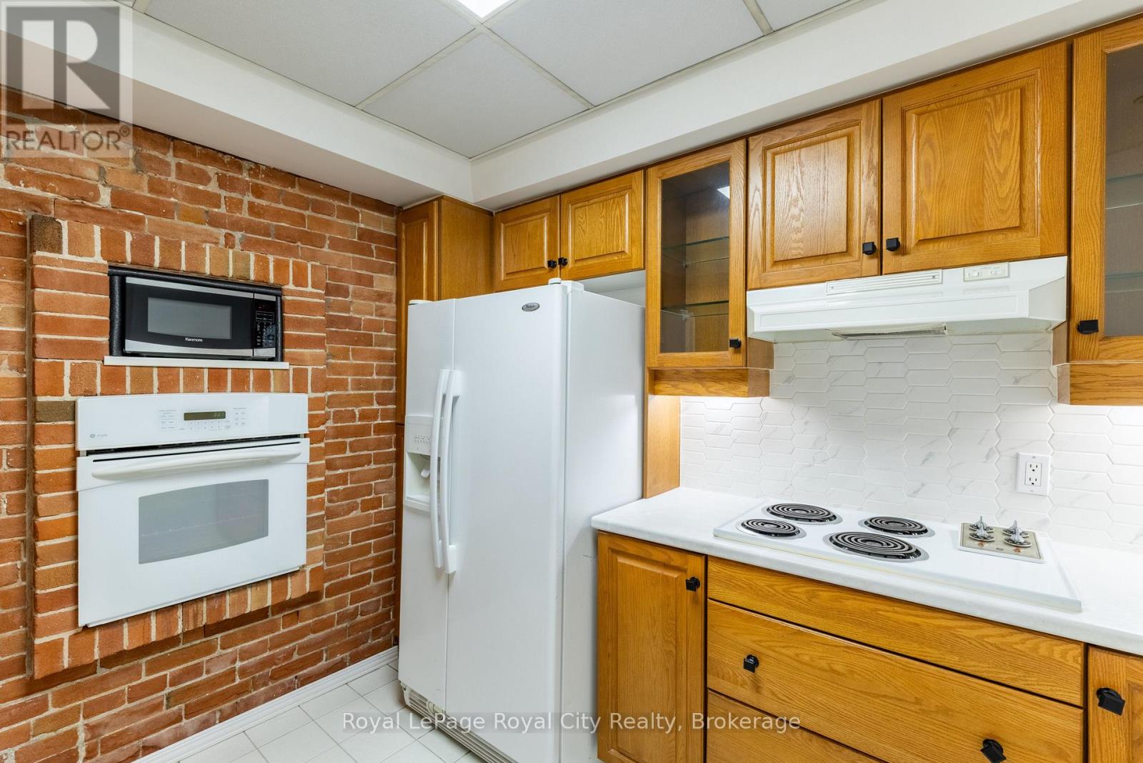 101 - 57 Suffolk Street W, Guelph, Ontario  N1H 2J1 - Photo 4 - X13216432
