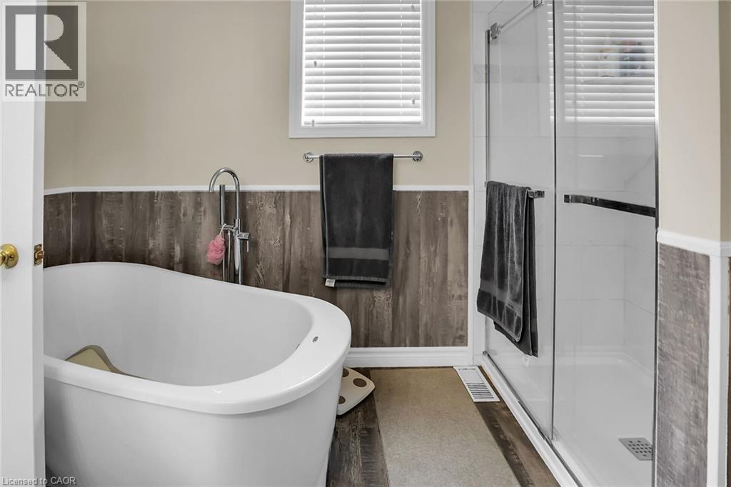 4432 Dennis Avenue, Beamsville, Ontario  L3J 0E3 - Photo 16 - 40834776