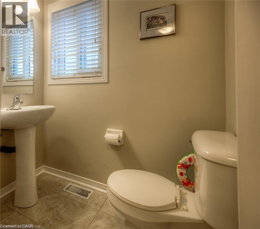 158 Wilderness Drive, Kitchener, Ontario  N2E 3R7 - Photo 11 - 40830990