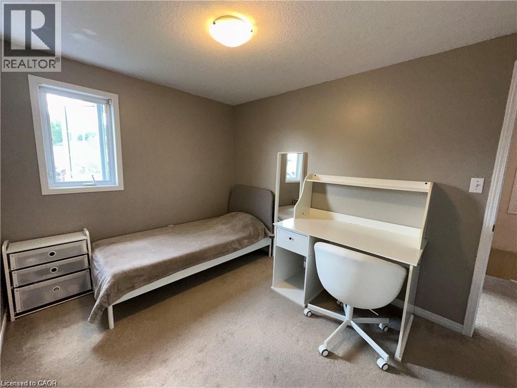 158 Wilderness Drive, Kitchener, Ontario  N2E 3R7 - Photo 19 - 40830990
