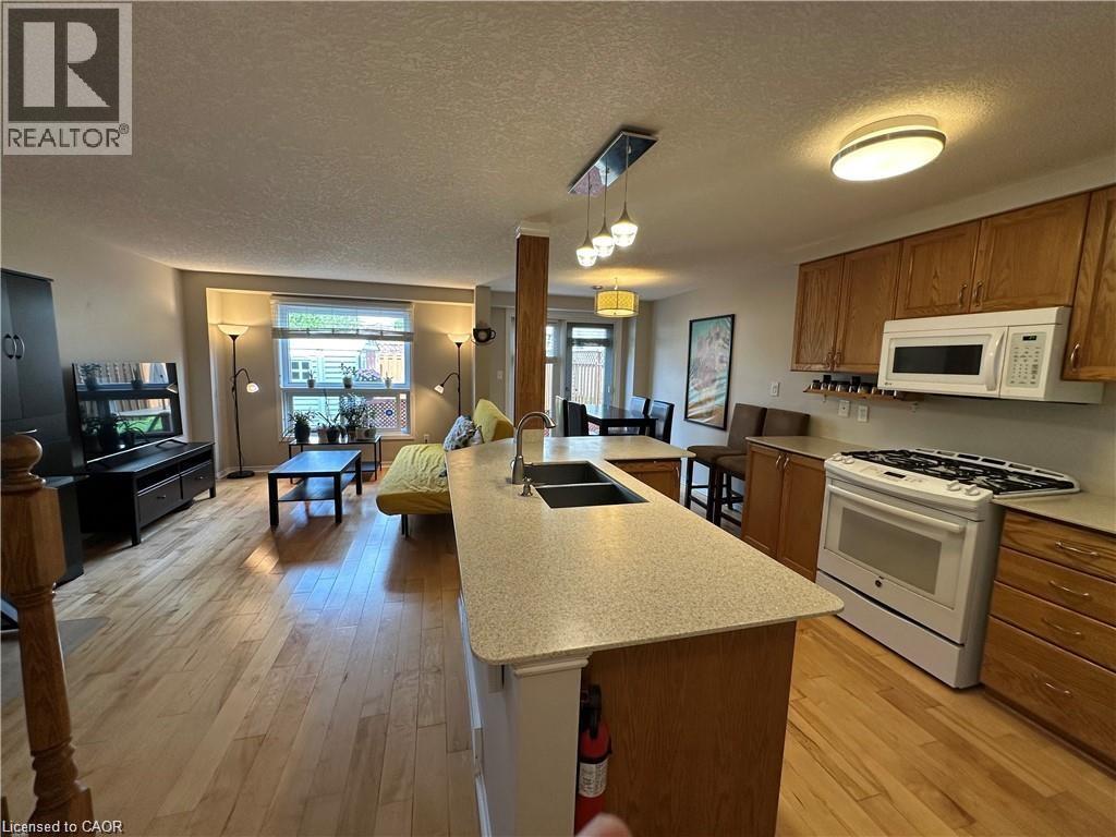 158 Wilderness Drive, Kitchener, Ontario  N2E 3R7 - Photo 6 - 40830990