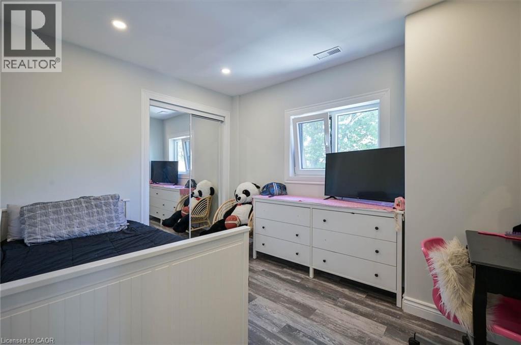 15 Manchester Street, Cambridge, Ontario  N1R 1R5 - Photo 12 - 40833154