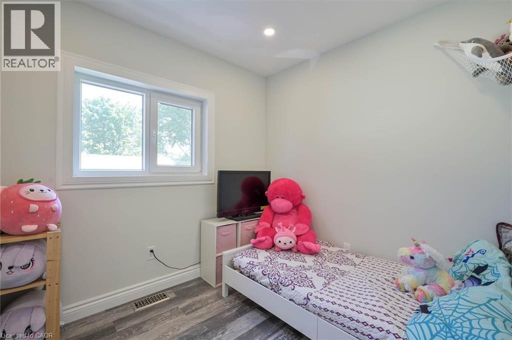 15 Manchester Street, Cambridge, Ontario  N1R 1R5 - Photo 13 - 40833154