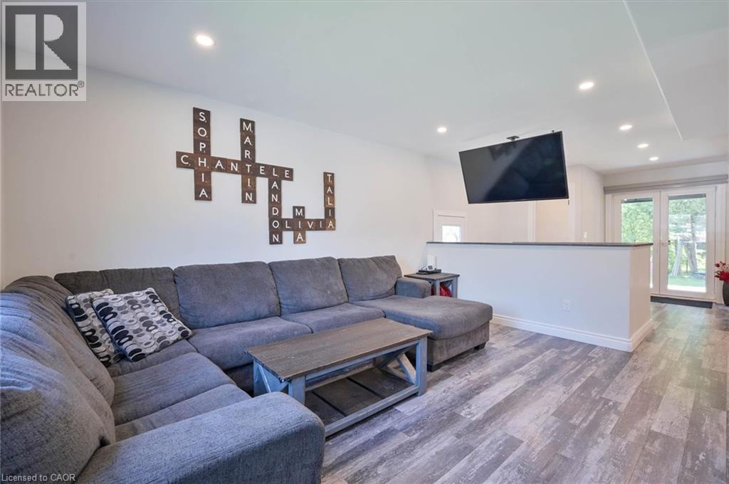 15 Manchester Street, Cambridge, Ontario  N1R 1R5 - Photo 3 - 40833154