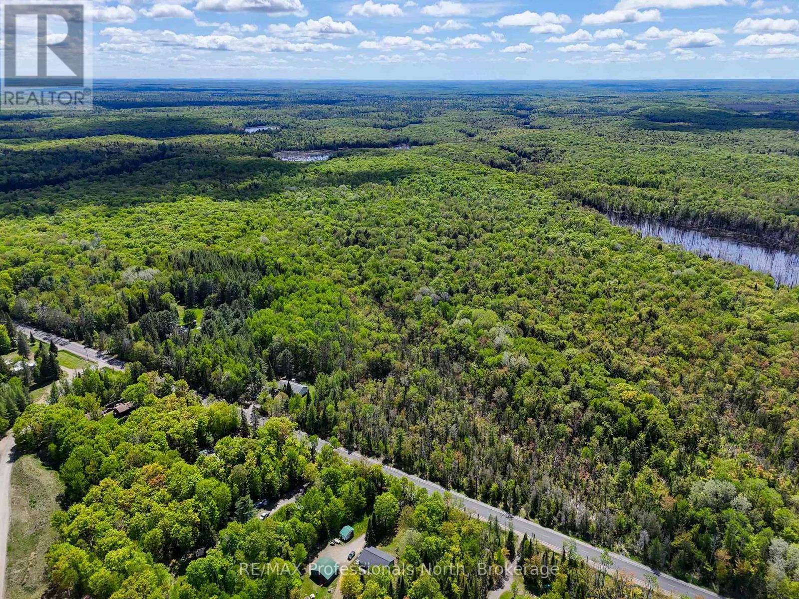 2593 Brunel Road, Huntsville, Ontario  P1H 2J3 - Photo 17 - X13217118