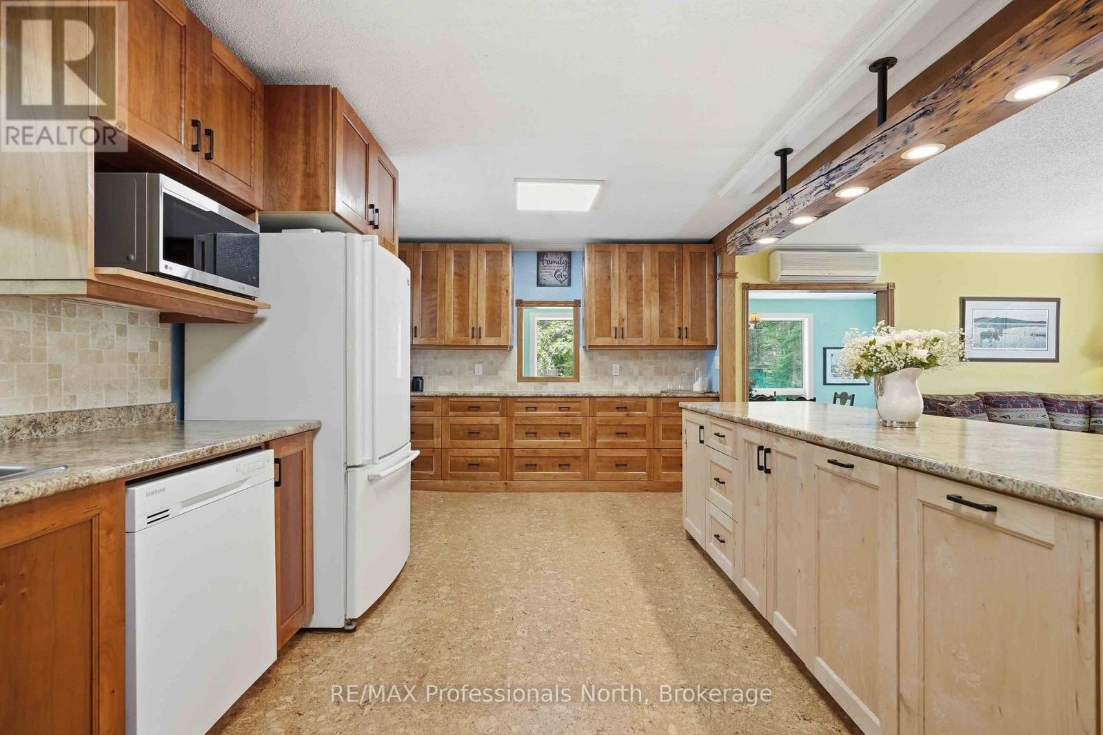 2593 Brunel Road, Huntsville, Ontario  P1H 2J3 - Photo 32 - X13217118