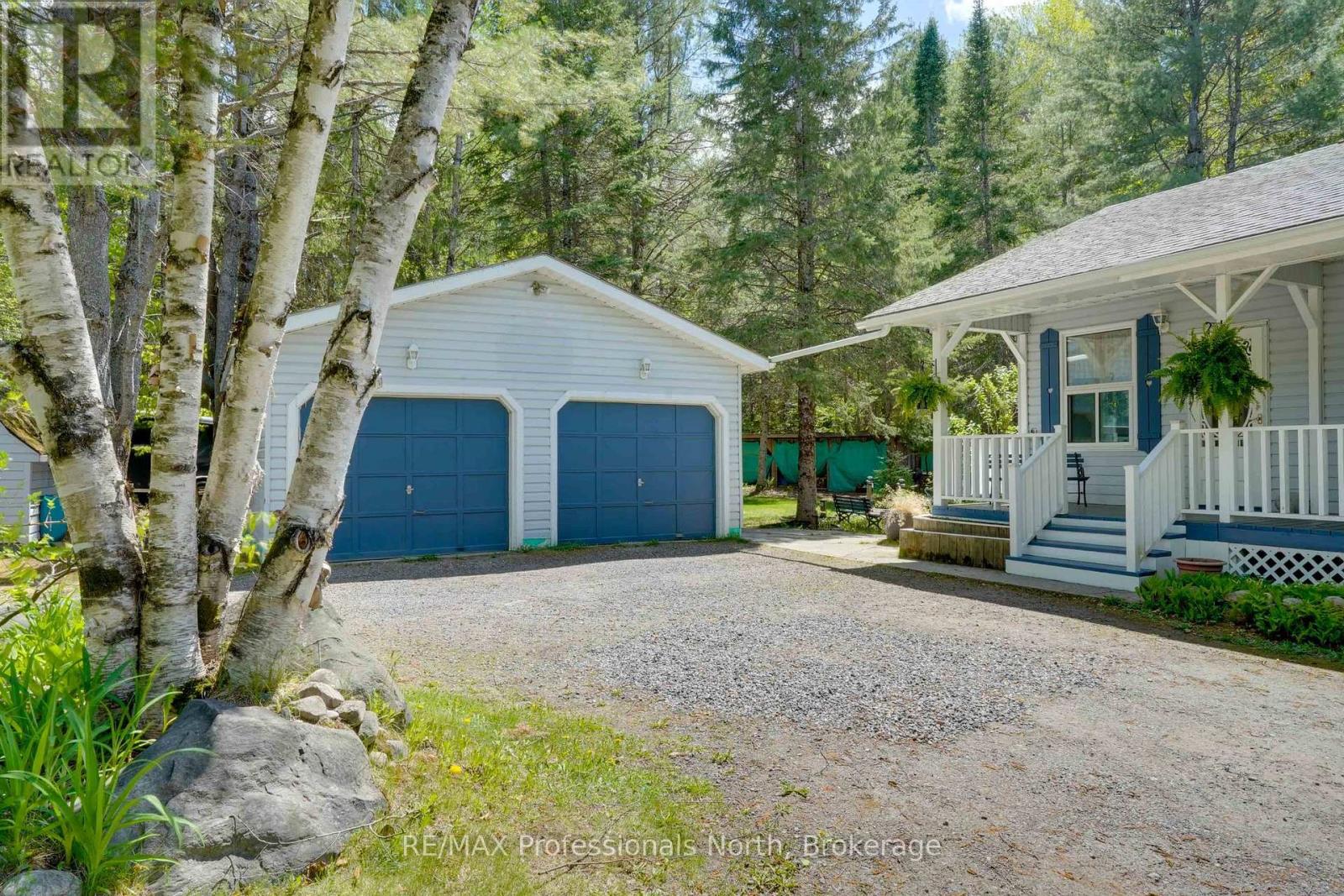 2593 Brunel Road, Huntsville, Ontario  P1H 2J3 - Photo 5 - X13217118
