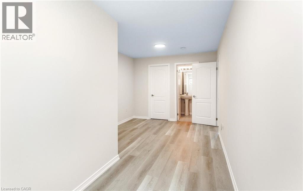2441 Greenwich Drive Unit# 1, Oakville, Ontario  L6M 0S3 - Photo 23 - 40835018