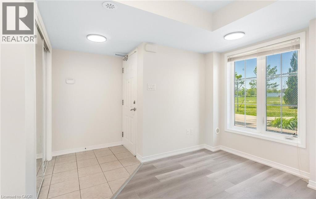 2441 Greenwich Drive Unit# 1, Oakville, Ontario  L6M 0S3 - Photo 7 - 40835018