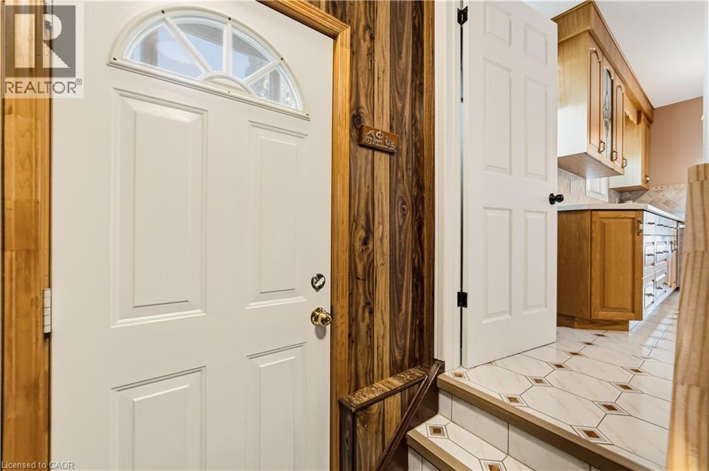 450 Brigadoon Drive, Hamilton, Ontario  L9C 6E4 - Photo 22 - 40833872