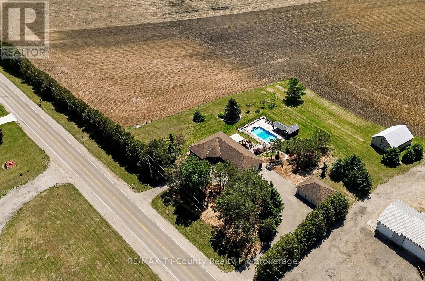 57009 Heritage Line, Bayham, Ontario  N0J 1Y0 - Photo 2 - X13217604