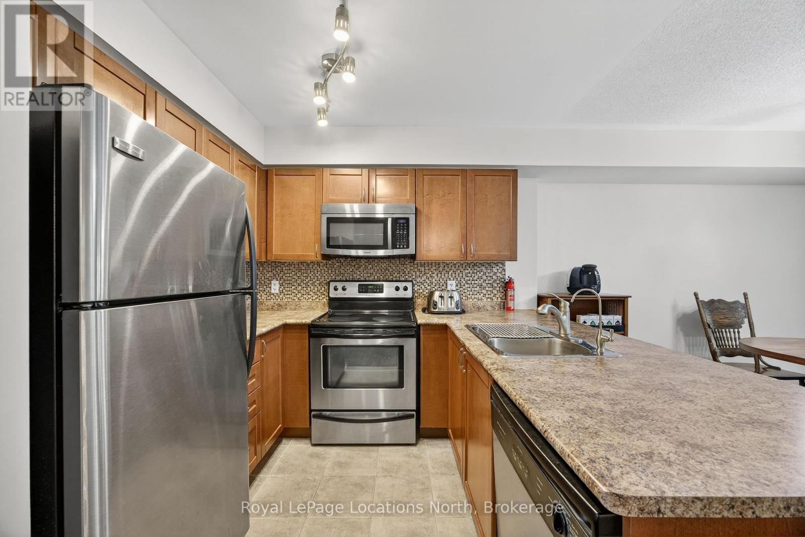 205 - 40 Mulligan Lane, Wasaga Beach, Ontario  L9Z 0C5 - Photo 13 - S13217716