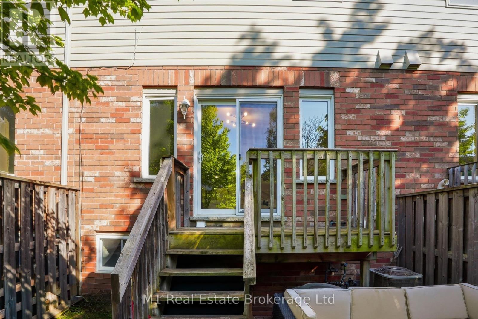 22 Lambeth Way, Guelph, Ontario  N1L 0H1 - Photo 35 - X13217734