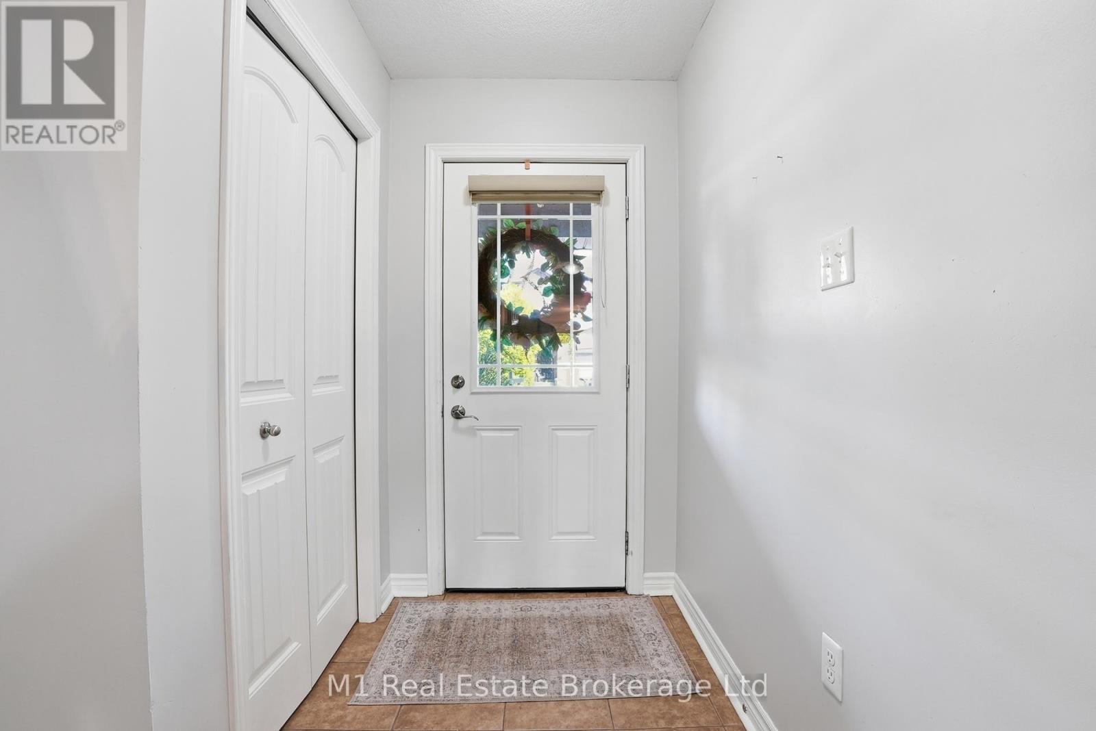 22 Lambeth Way, Guelph, Ontario  N1L 0H1 - Photo 7 - X13217734