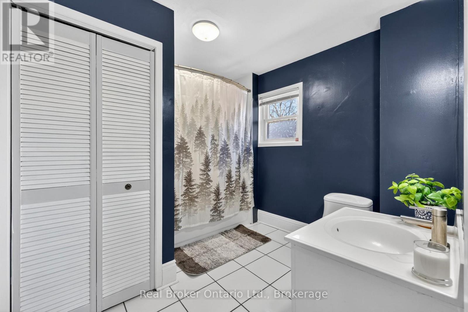 438 Russell Street, Midland, Ontario  L4R 3A9 - Photo 19 - S13217862