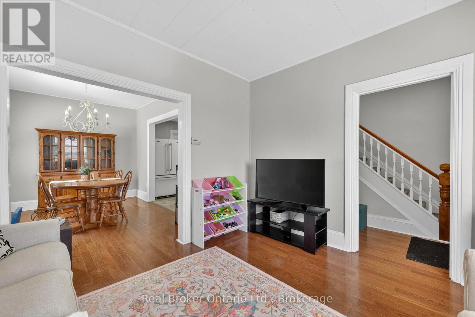 438 Russell Street, Midland, Ontario  L4R 3A9 - Photo 8 - S13217862