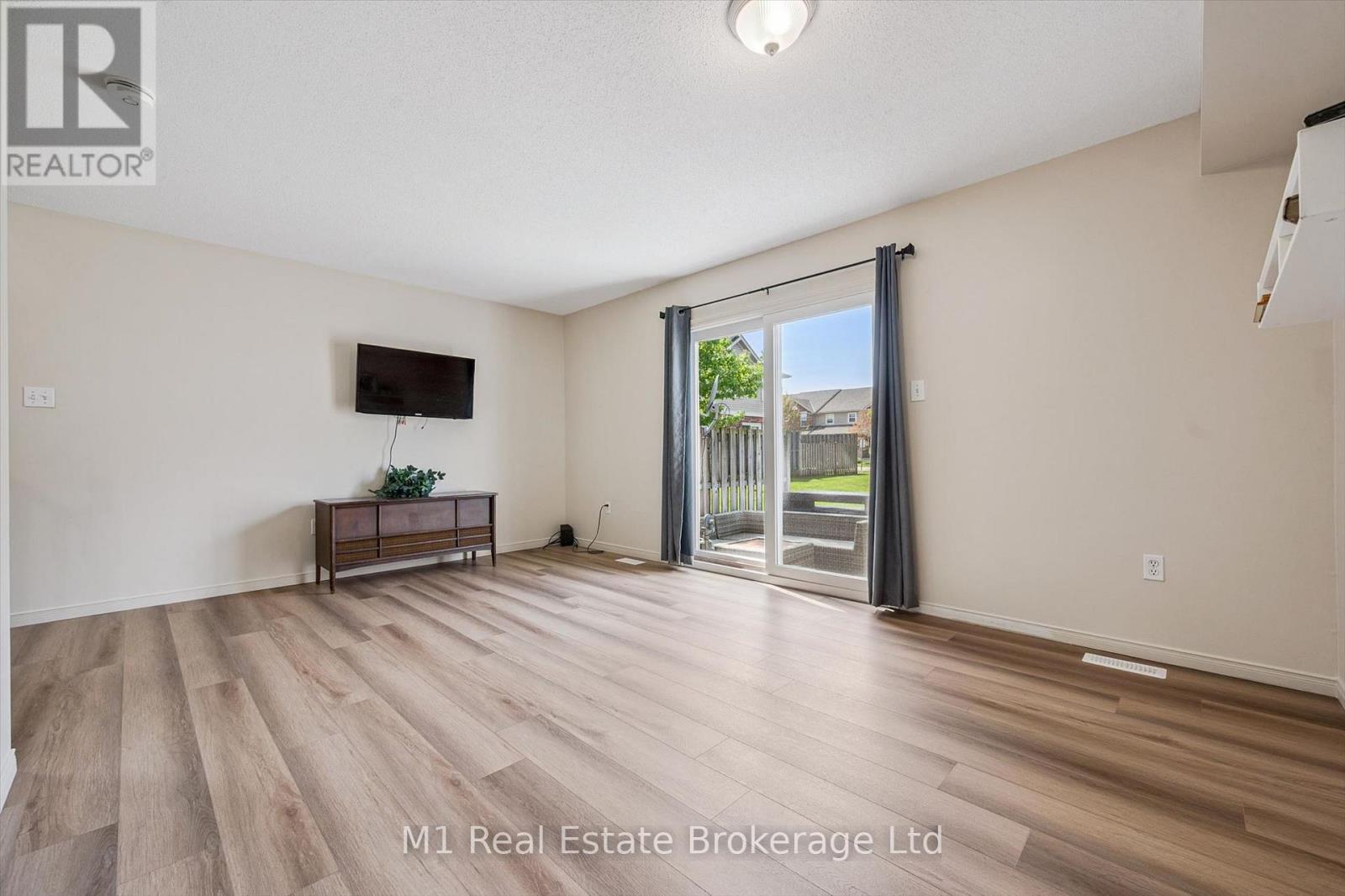 27 - 124 Gosling Gardens, Guelph, Ontario  N1G 5K6 - Photo 10 - X13217944