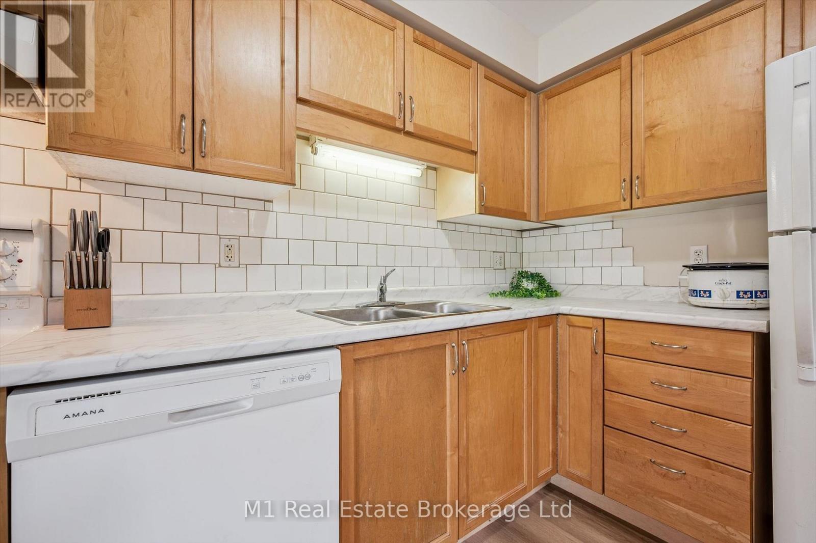 27 - 124 Gosling Gardens, Guelph, Ontario  N1G 5K6 - Photo 16 - X13217944