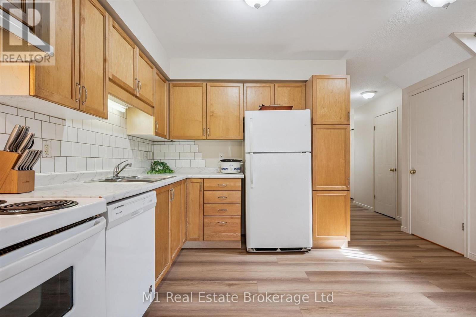 27 - 124 Gosling Gardens, Guelph, Ontario  N1G 5K6 - Photo 17 - X13217944