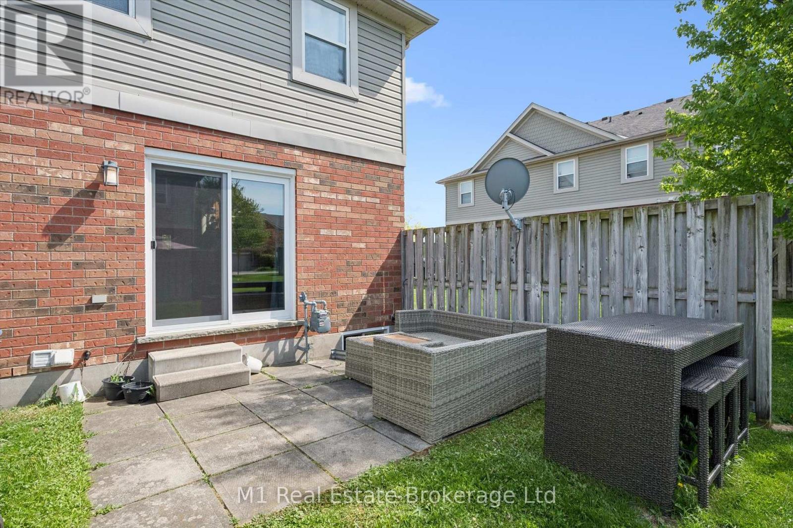 27 - 124 Gosling Gardens, Guelph, Ontario  N1G 5K6 - Photo 36 - X13217944