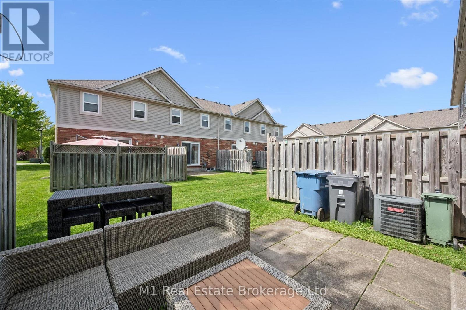 27 - 124 Gosling Gardens, Guelph, Ontario  N1G 5K6 - Photo 39 - X13217944
