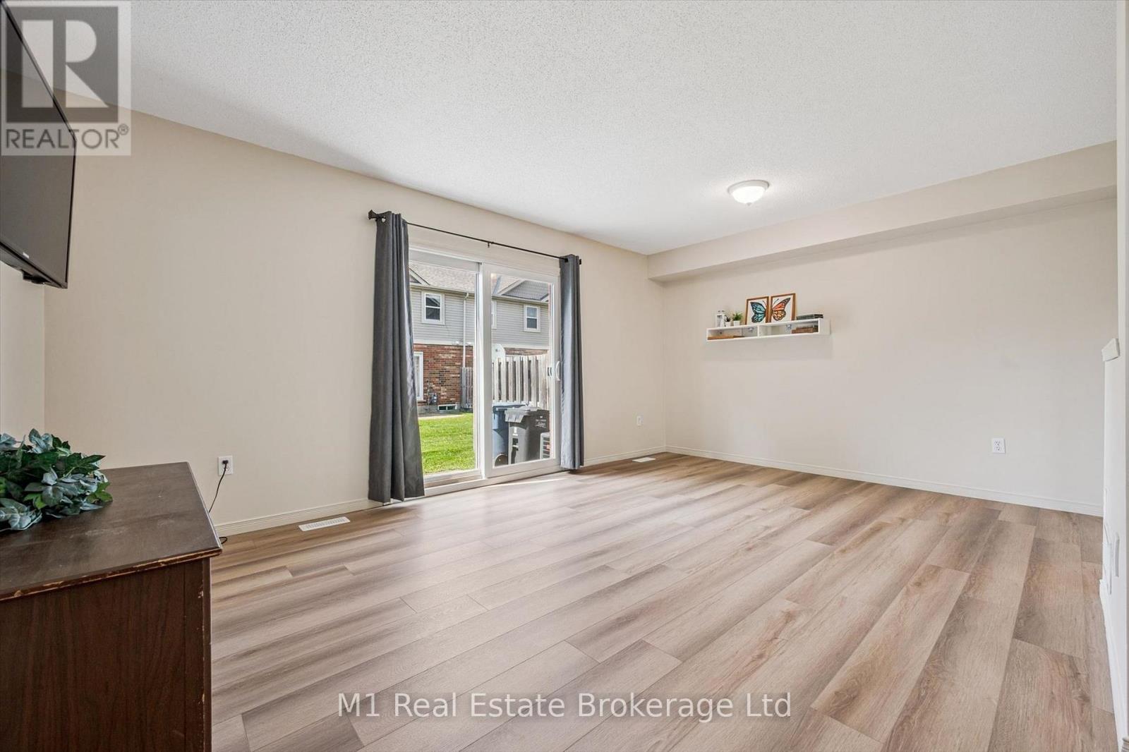 27 - 124 Gosling Gardens, Guelph, Ontario  N1G 5K6 - Photo 9 - X13217944