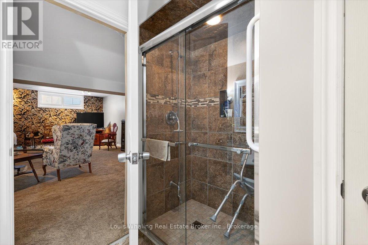 113 B 13th Avenue, Hanover, Ontario  N4N 3V1 - Photo 14 - X13217950