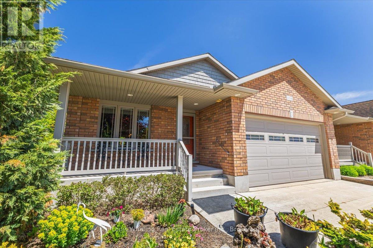 113 B 13th Avenue, Hanover, Ontario  N4N 3V1 - Photo 2 - X13217950