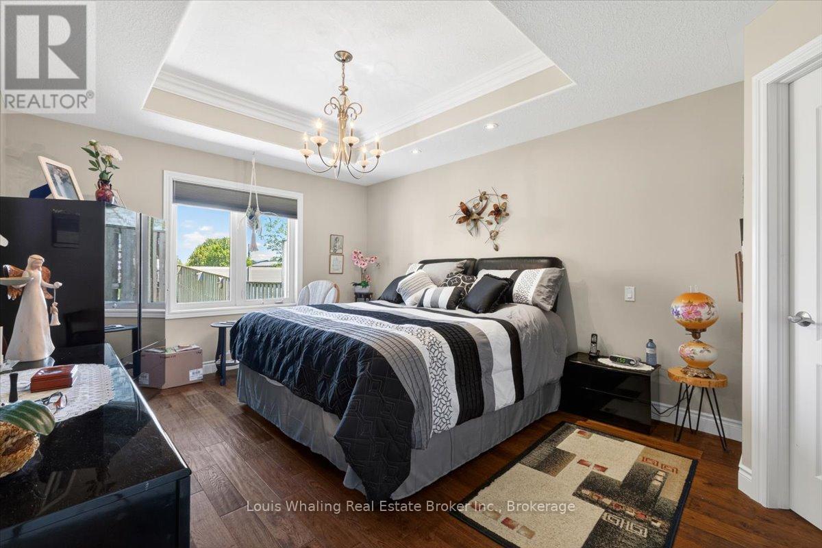 113 B 13th Avenue, Hanover, Ontario  N4N 3V1 - Photo 8 - X13217950