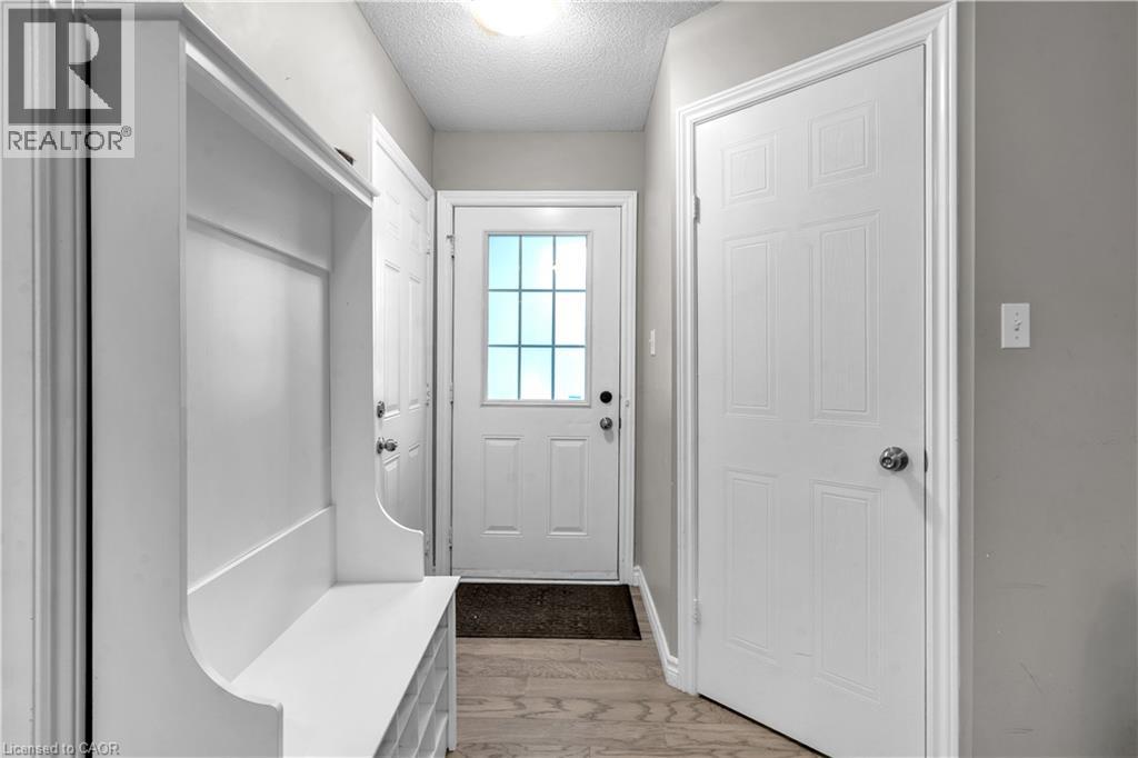 1630 Benjamin Drive, London, Ontario  N5V 5K1 - Photo 5 - 40834980