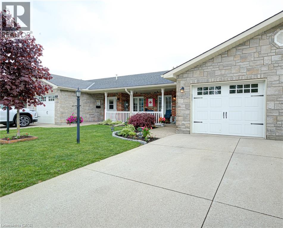 51 Devon Drive, Exeter, Ontario  N0M 1S3 - Photo 3 - 40834701