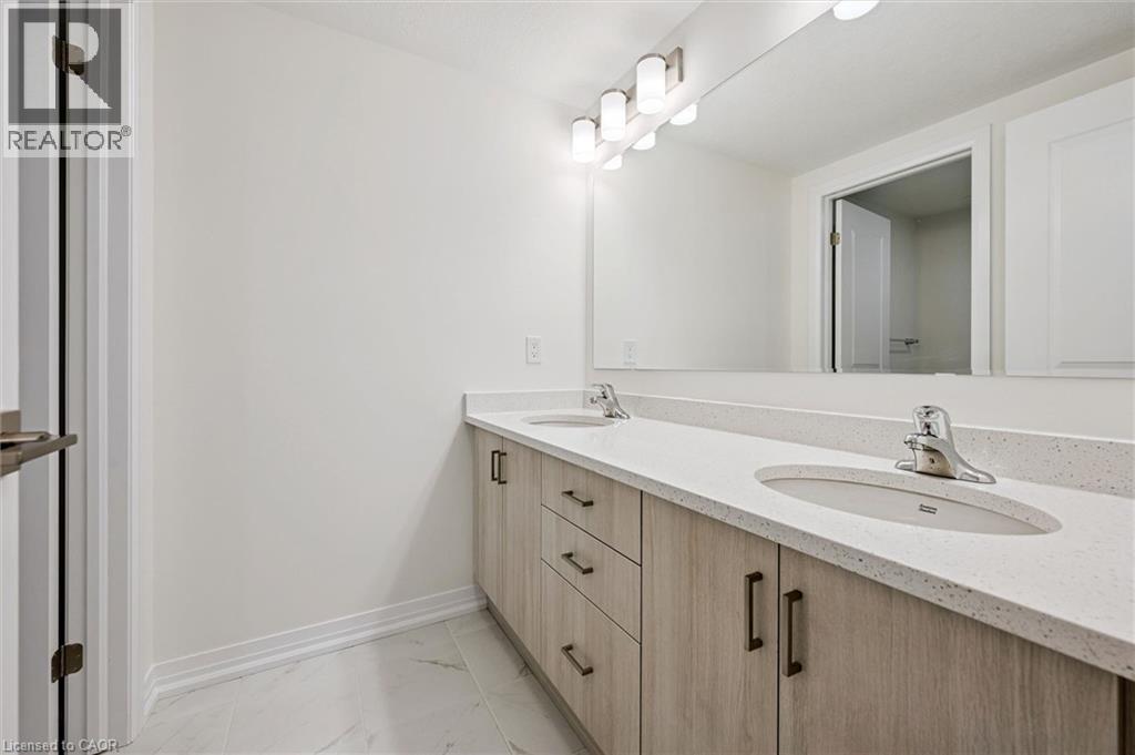 525 Erinbrook Drive Unit# C052, Kitchener, Ontario  N2E 3T1 - Photo 32 - 40835062