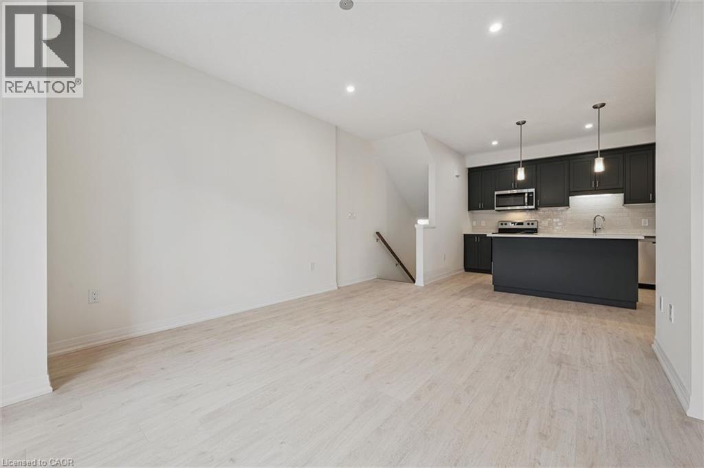 525 Erinbrook Drive Unit# C052, Kitchener, Ontario  N2E 3T1 - Photo 8 - 40835062