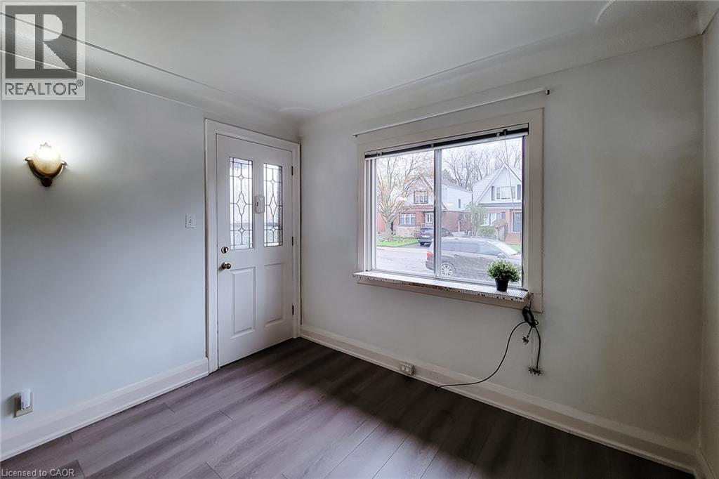 187 Paradise Road N, Hamilton, Ontario  L8S 3T2 - Photo 14 - 40834277