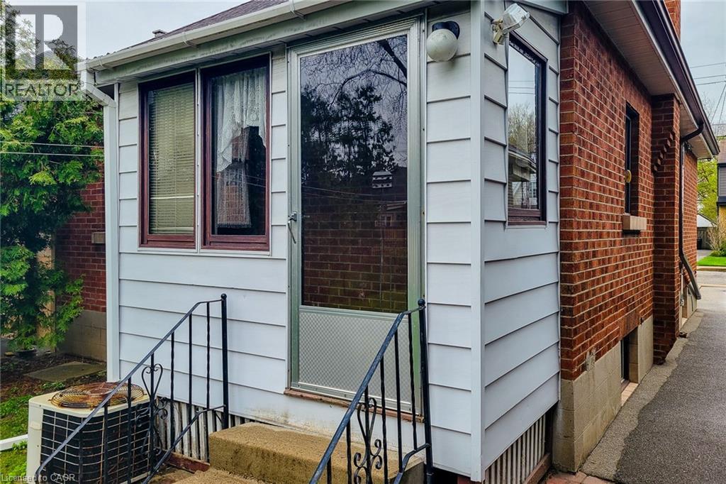 187 Paradise Road N, Hamilton, Ontario  L8S 3T2 - Photo 7 - 40834277