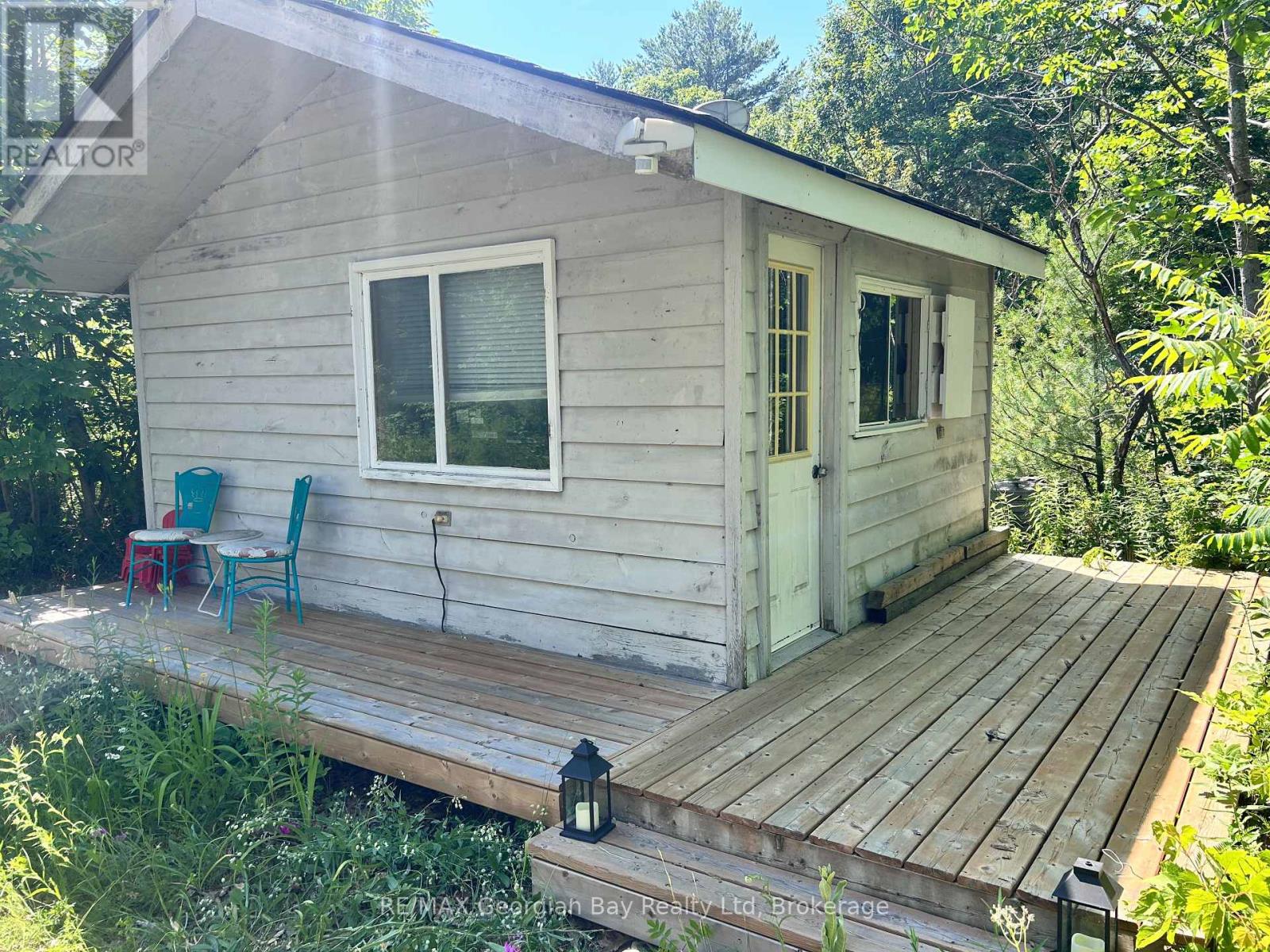 681 Mkade Kegwin Miikan Road, Christian Island 30, Ontario  L9M 0A9 - Photo 16 - S13218556