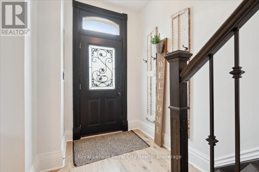 42 Bielby Street, East Luther Grand Valley, Ontario  L9W 5N3 - Photo 4 - X13218988